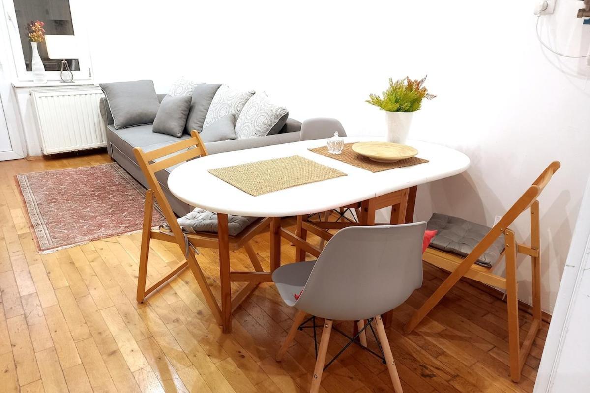 Apartment Old Town - 5 Bedrooms Soltyka Street Krakau