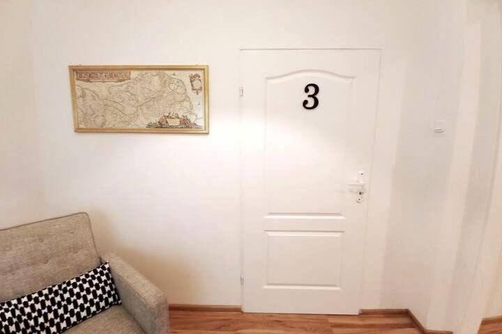 Old Town - 5 Bedrooms Soltyka Street Apartment Krakau