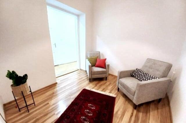 Apartment Old Town - 5 Bedrooms Soltyka Street Krakau
